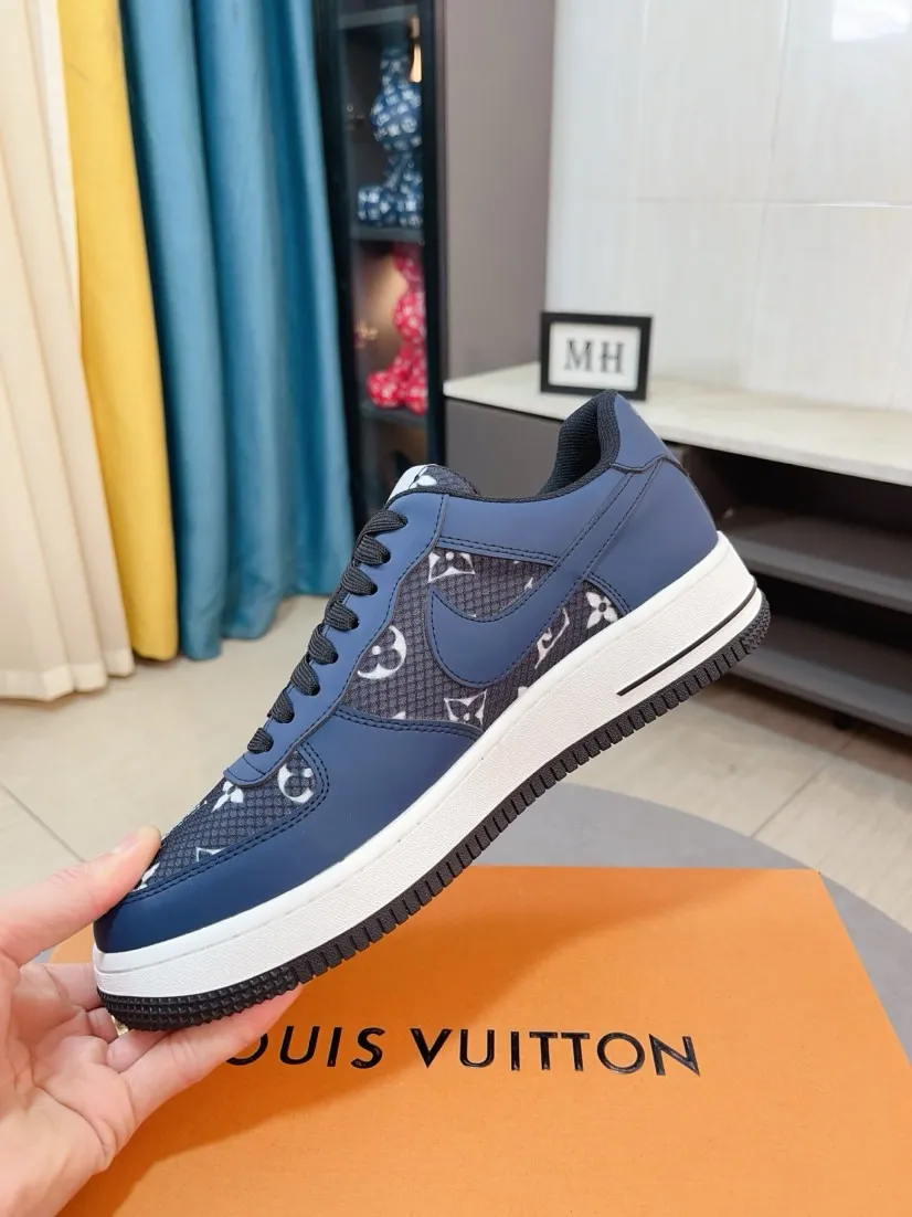 Men's shoes💰440🌹🌹[LV]🌹High-end brand of men's shoes: official website 1:1 latest masterpiece: the upper is made of Italian imported first-layer cowhide with special materials➕made of full genuine leather lining🔥, making walking more convenient and comfortable! Exclusive new style, stunning work [color]! Create a fashionable personality to set off your uniqueness! A must-have for trendy men! Classic🔥Number: 38-44